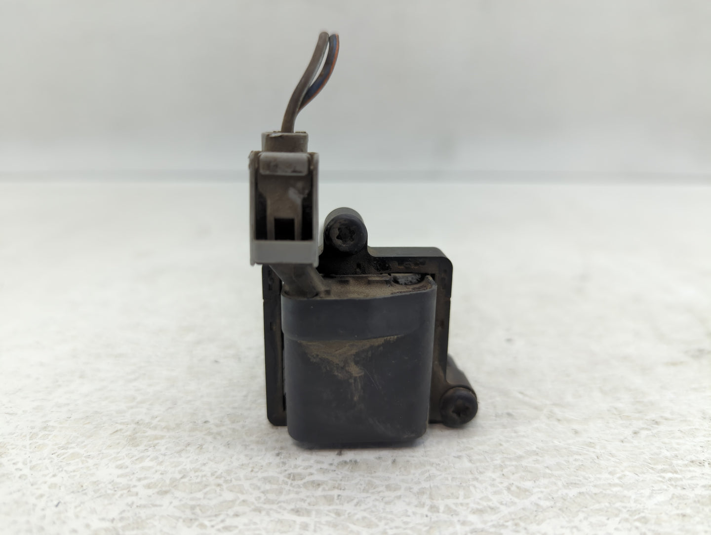 2004-2010 Chrysler Pt Cruiser Ignition Coil Igniter Pack - Oemusedautoparts1.com
