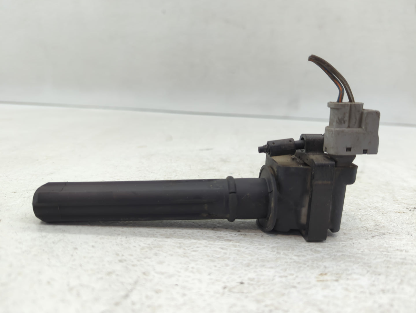 2004-2010 Chrysler Pt Cruiser Ignition Coil Igniter Pack - Oemusedautoparts1.com