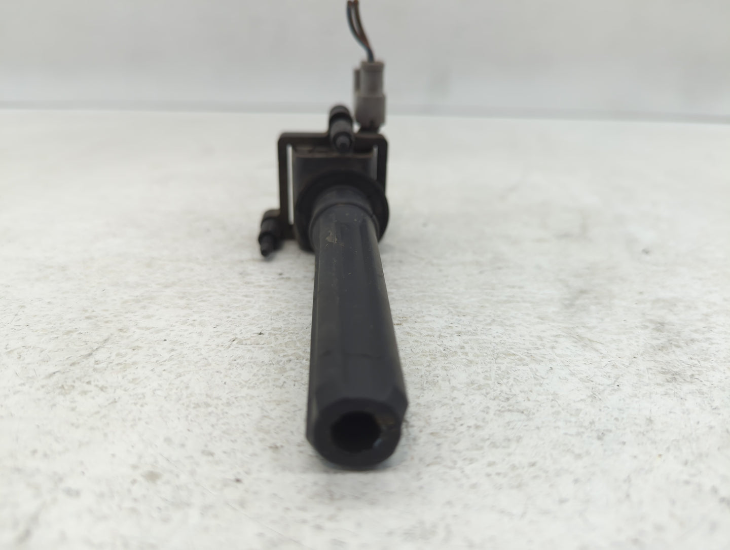 2004-2010 Chrysler Pt Cruiser Ignition Coil Igniter Pack - Oemusedautoparts1.com