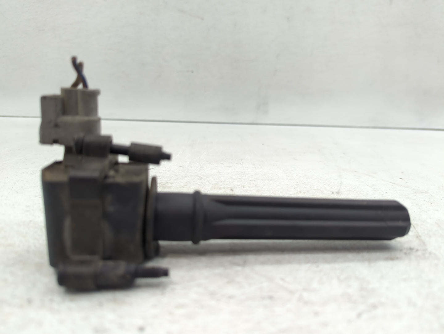 2004-2010 Chrysler Pt Cruiser Ignition Coil Igniter Pack - Oemusedautoparts1.com