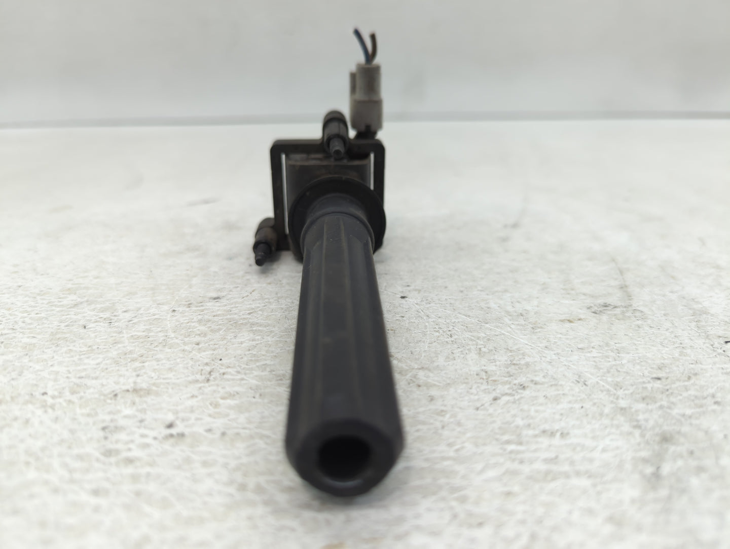 2004-2010 Chrysler Pt Cruiser Ignition Coil Igniter Pack - Oemusedautoparts1.com