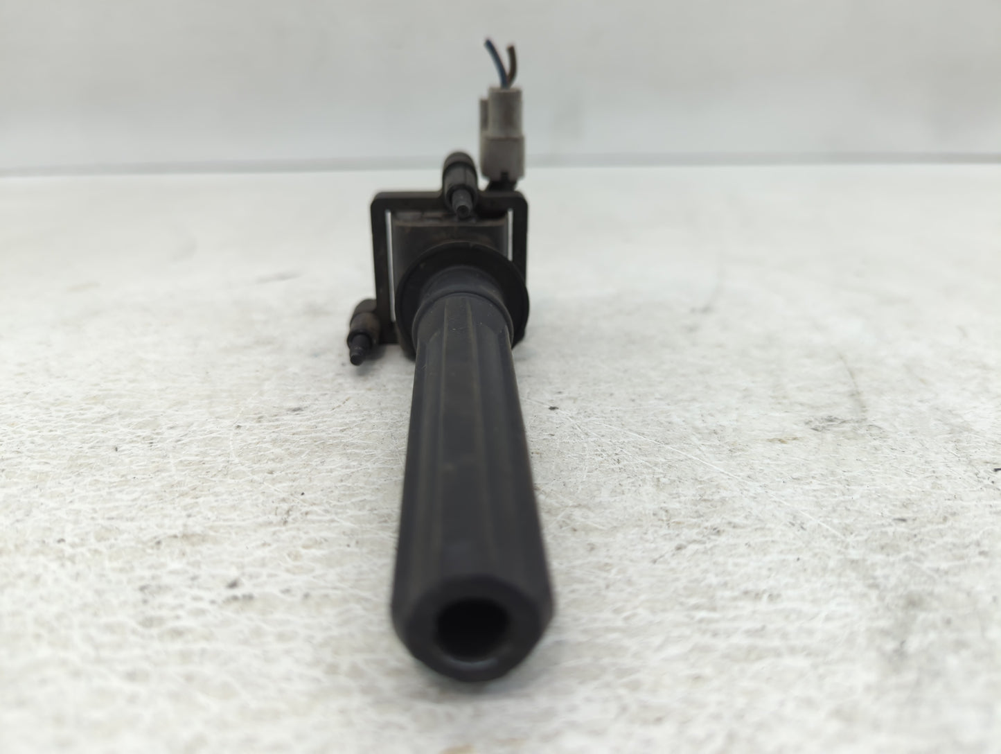 2004-2010 Chrysler Pt Cruiser Ignition Coil Igniter Pack - Oemusedautoparts1.com