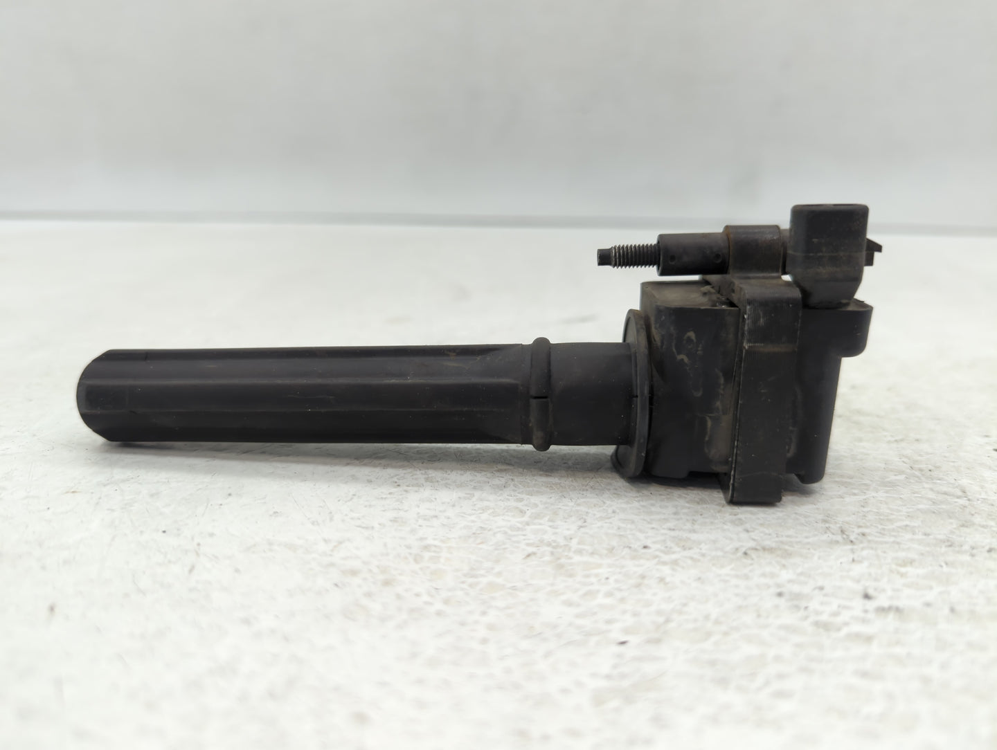 2004-2010 Chrysler Pt Cruiser Ignition Coil Igniter Pack - Oemusedautoparts1.com