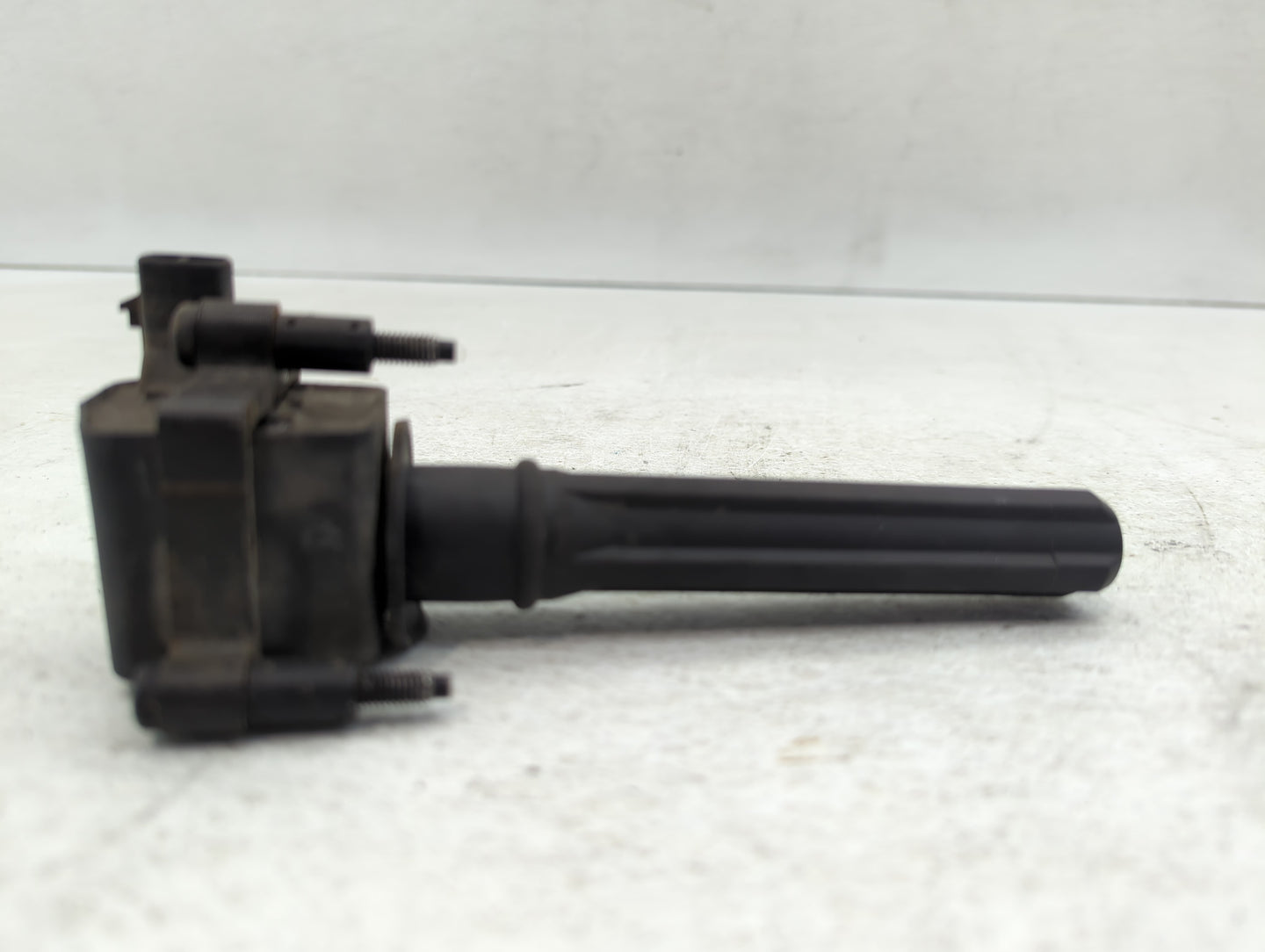 2004-2010 Chrysler Pt Cruiser Ignition Coil Igniter Pack - Oemusedautoparts1.com