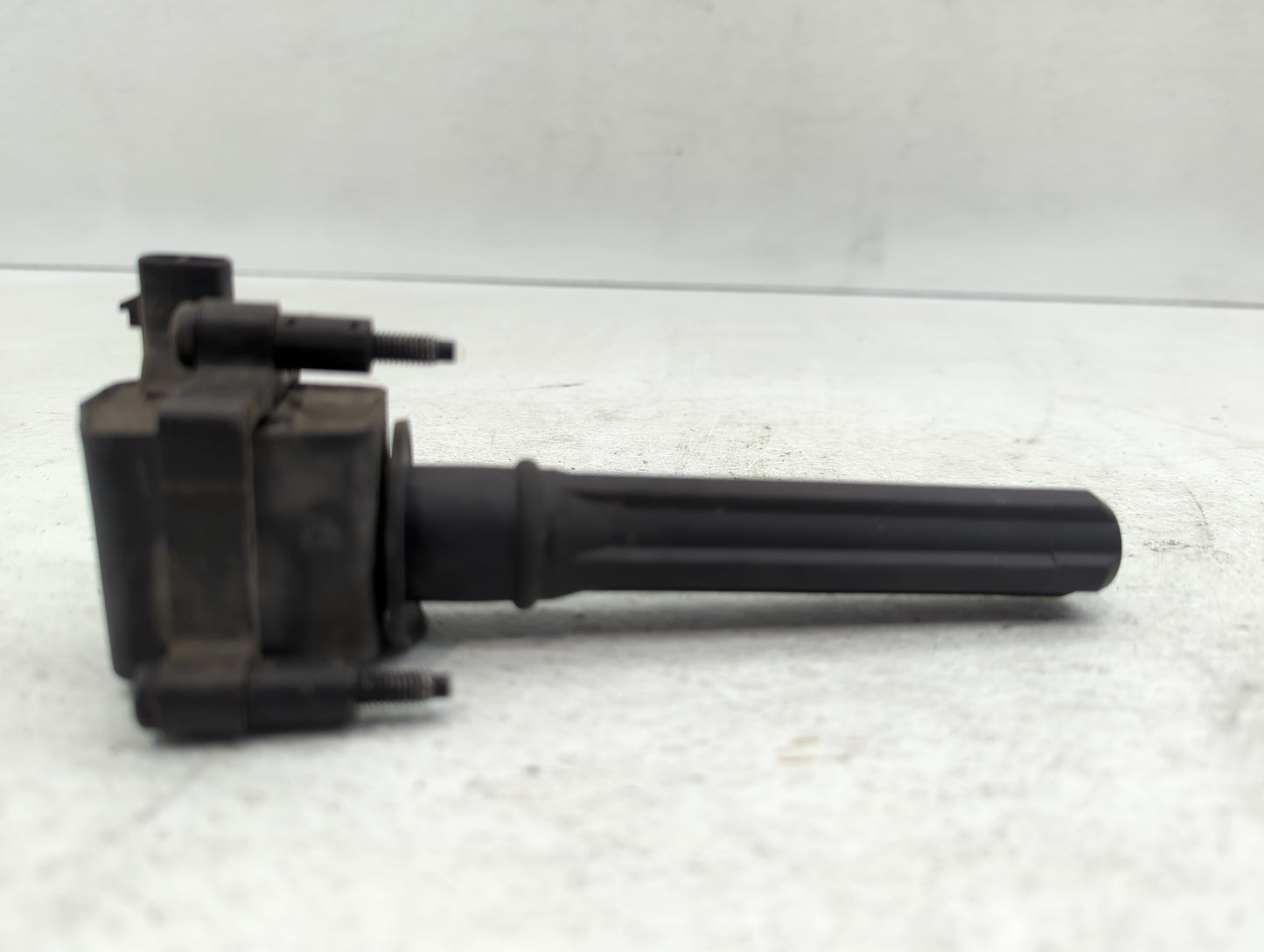 2004-2010 Chrysler Pt Cruiser Ignition Coil Igniter Pack - Oemusedautoparts1.com