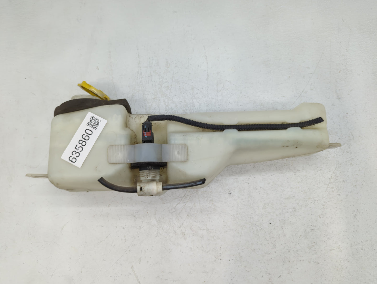 2001 Chrysler Pt Cruiser Windshield Washer Fluid Reservoir Bottle Oem - Oemusedautoparts1.com