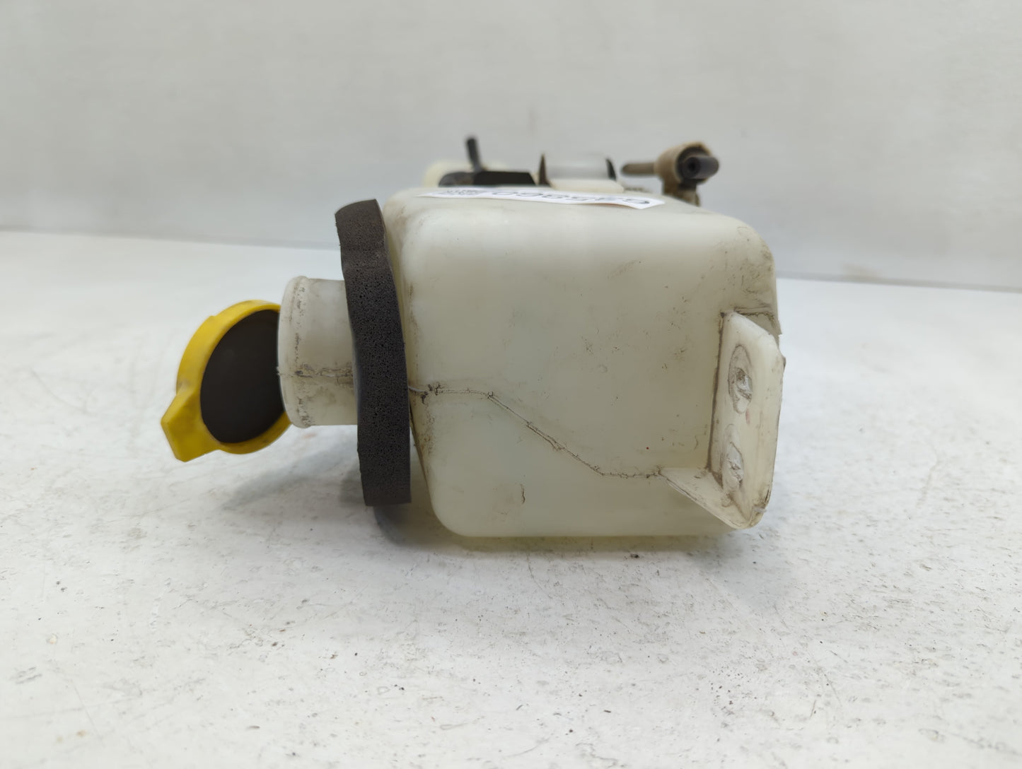 2001 Chrysler Pt Cruiser Windshield Washer Fluid Reservoir Bottle Oem - Oemusedautoparts1.com