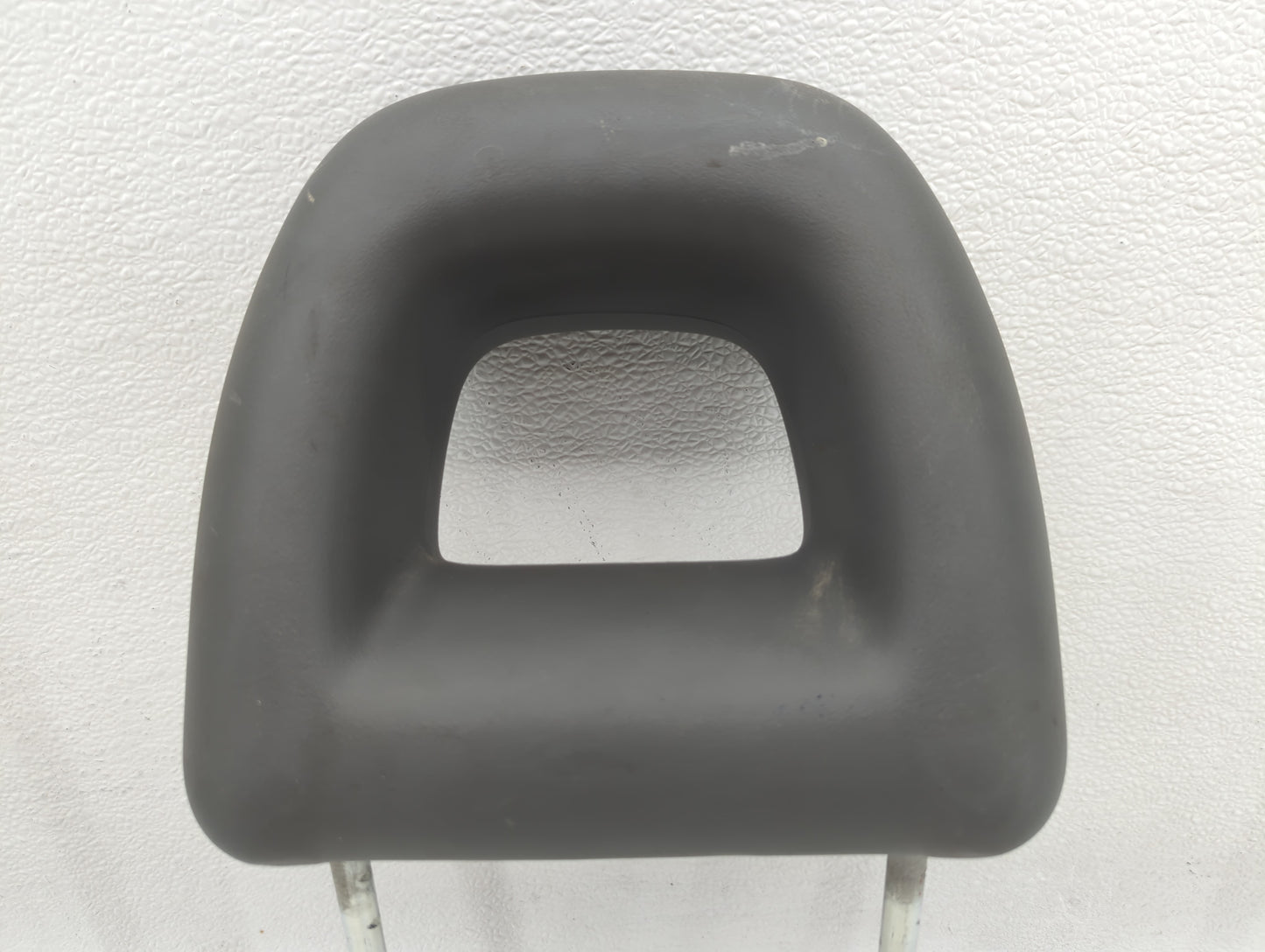 2007 Chrysler Pt Cruiser Headrest Head Rest Front Driver Passenger Seat - Oemusedautoparts1.com