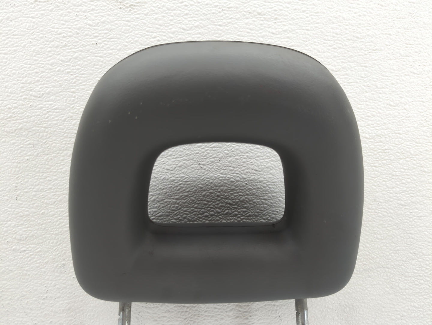 2007 Chrysler Pt Cruiser Headrest Head Rest Front Driver Passenger Seat - Oemusedautoparts1.com
