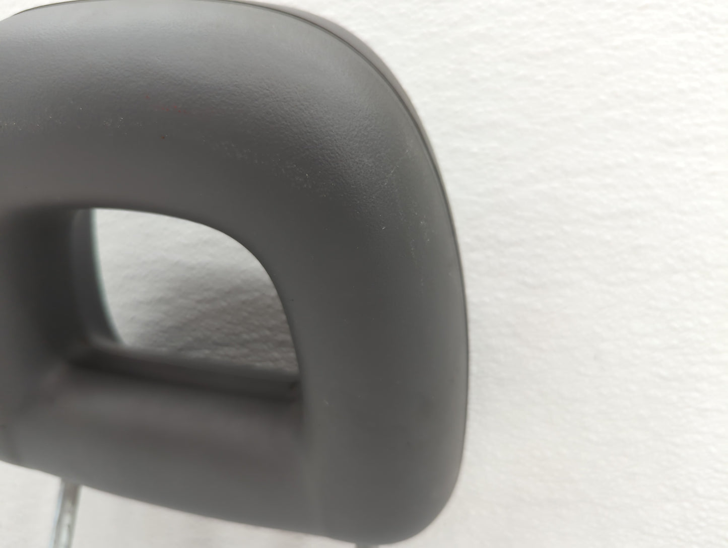 2007 Chrysler Pt Cruiser Headrest Head Rest Front Driver Passenger Seat - Oemusedautoparts1.com