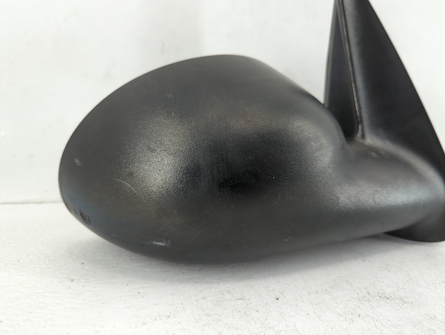 2005-2008 Chrysler Pt Cruiser Passenger Side View Mirror - Right Door Mirror OEM Used - Oemusedautoparts1.com