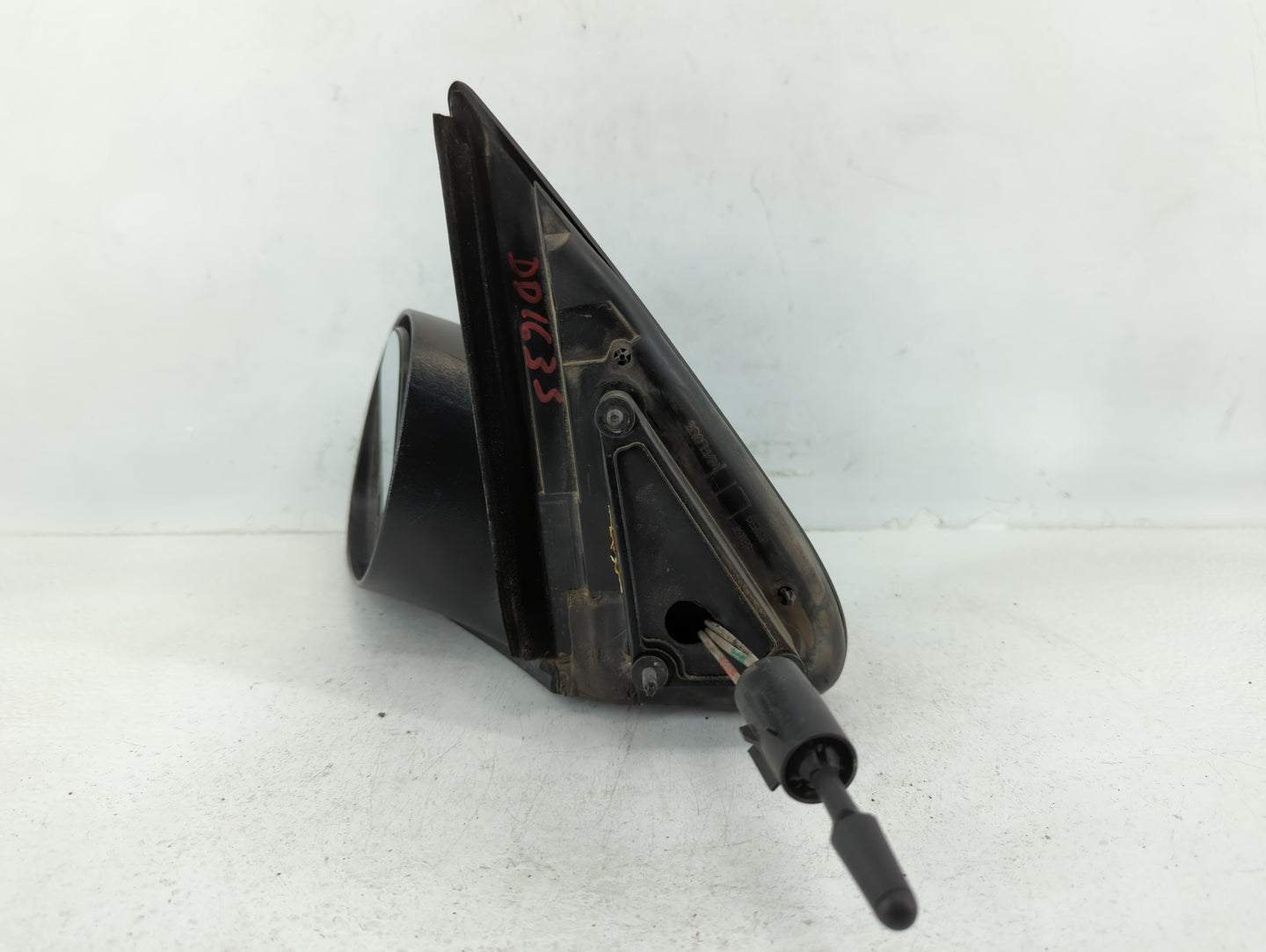 2007-2008 Chrysler Pt Cruiser Driver Side View Mirror - Left Door Mirror OEM Used - Oemusedautoparts1.com