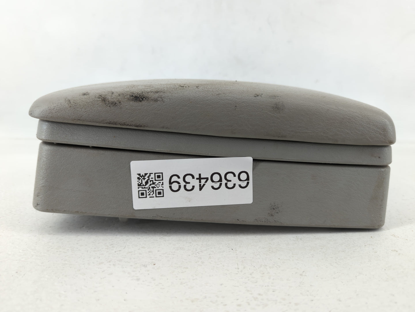 2006-2008 Chrysler Pt Cruiser Center Console Armrest Cover Lid Grey - Oemusedautoparts1.com
