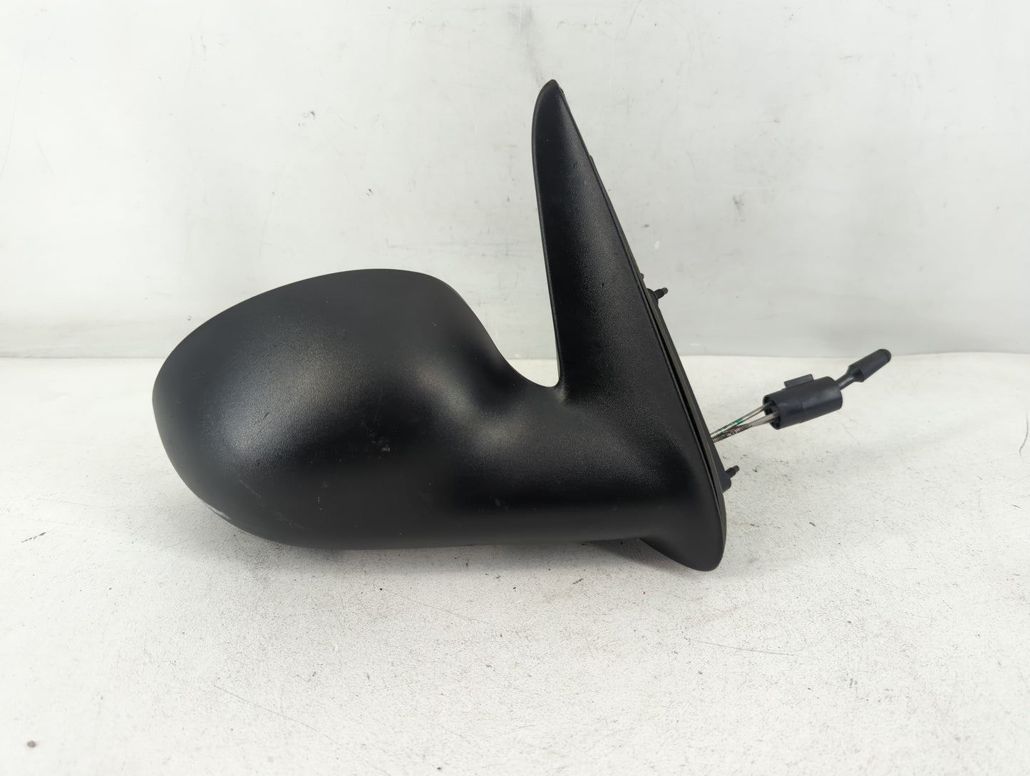 2007-2008 Chrysler Pt Cruiser Passenger Side View Mirror - Right Door Mirror OEM Used - Oemusedautoparts1.com