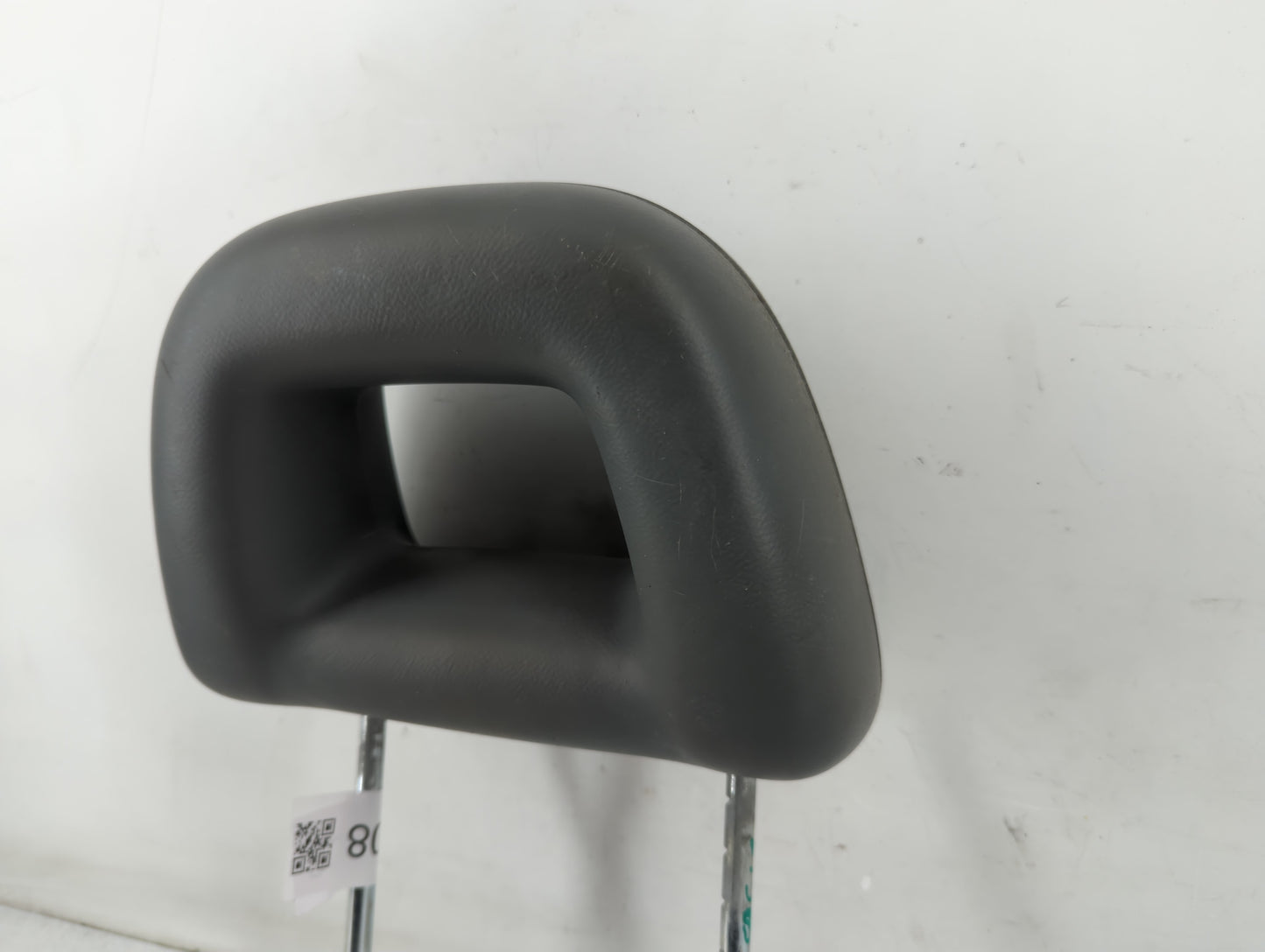 2007-2008 Chrysler Pt Cruiser Headrest Head Rest Rear Seat Fits Fits 2007 2008 OEM Used Auto Parts - Oemusedautoparts1.com