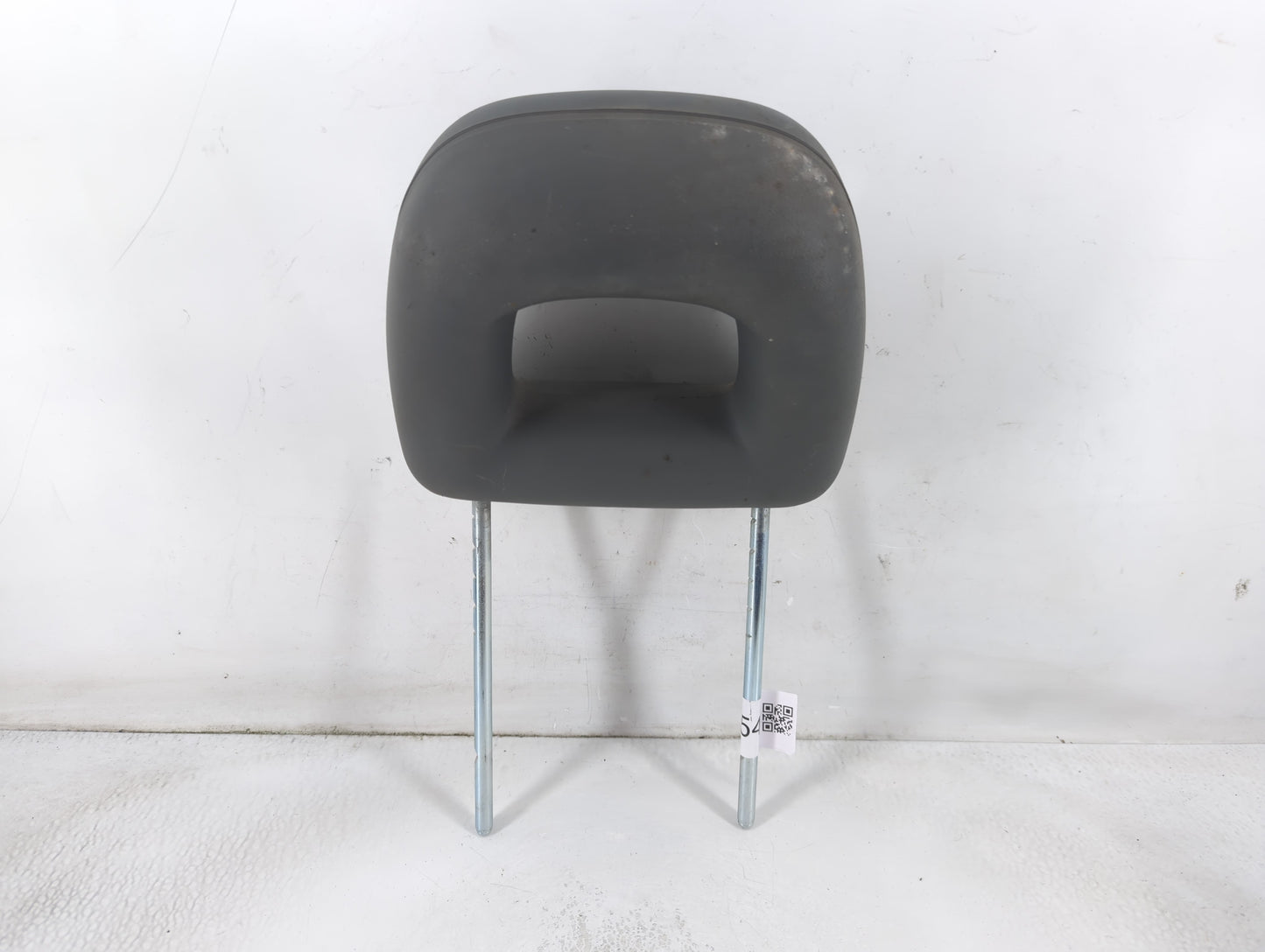 2007-2008 Chrysler Pt Cruiser Headrest Head Rest Front Driver Passenger Seat Fits Fits 2007 2008 OEM Used Auto Parts - Oemus
