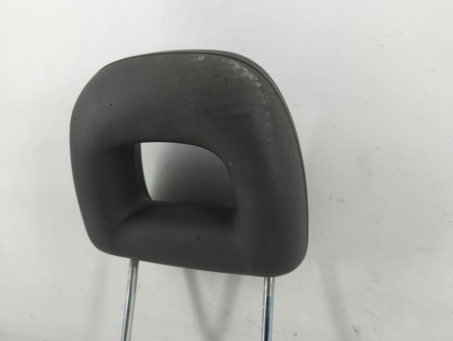 2007-2008 Chrysler Pt Cruiser Headrest Head Rest Front Driver Passenger Seat Fits Fits 2007 2008 OEM Used Auto Parts - Oemus