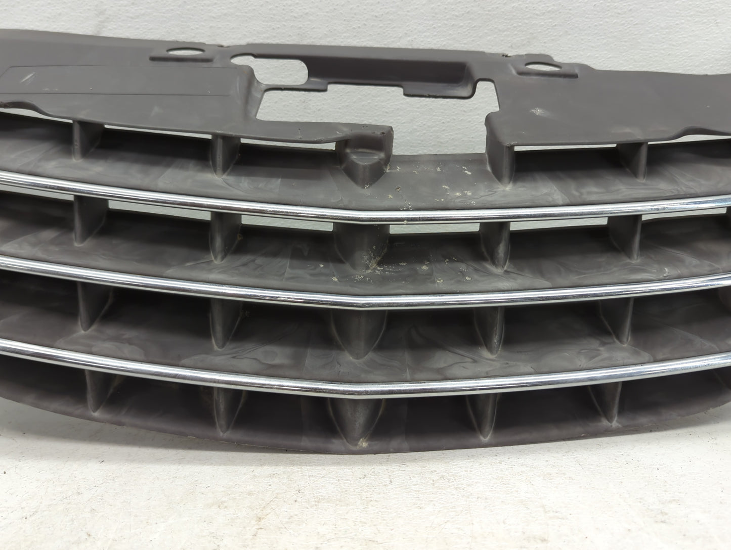 2007-2010 Chrysler Sebring Front Grille Bumper Not Included - Oemusedautoparts1.com