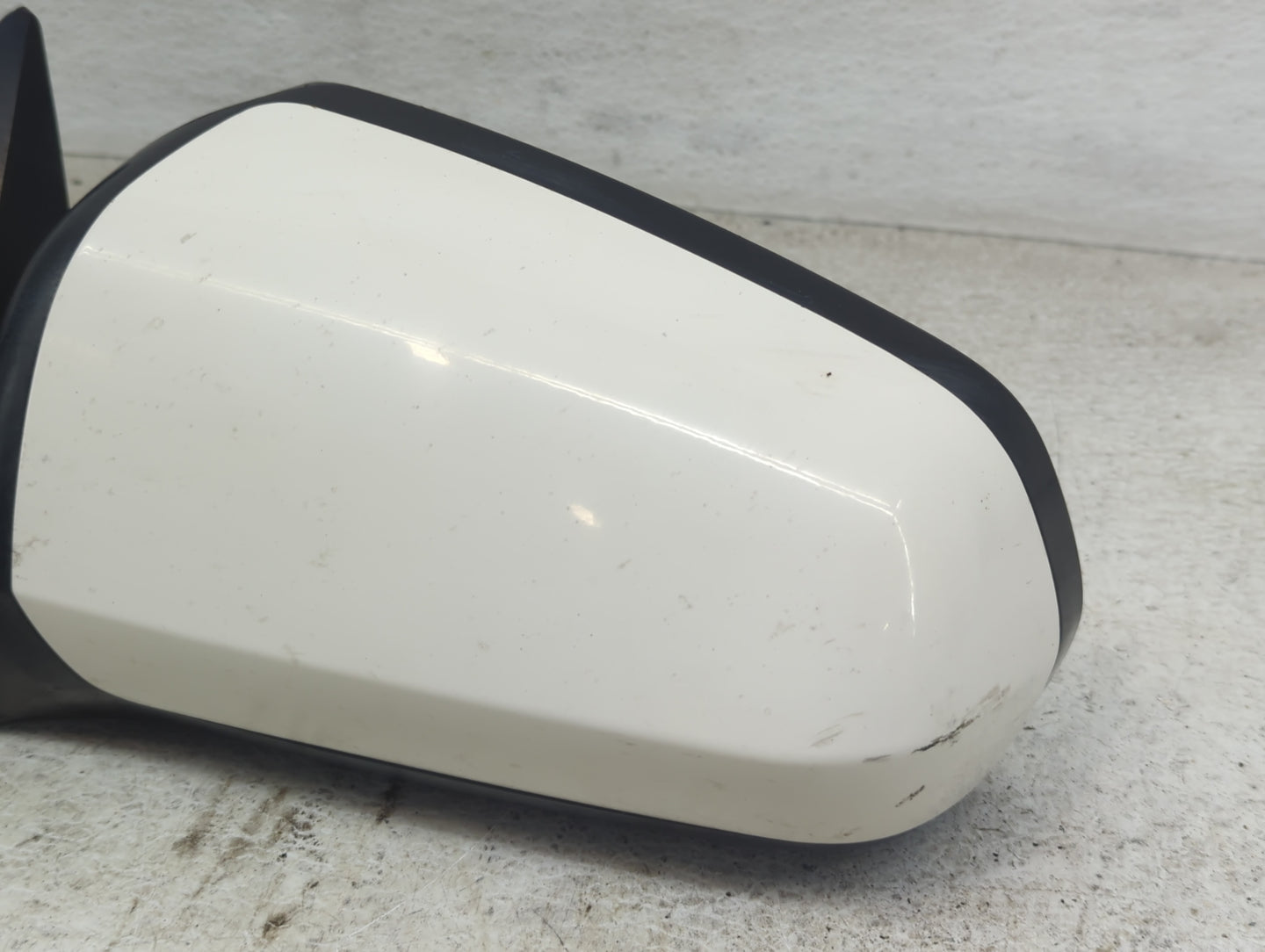 2008-2010 Chrysler Sebring Driver Side View Mirror - Left Door Mirror OEM Used - Oemusedautoparts1.com
