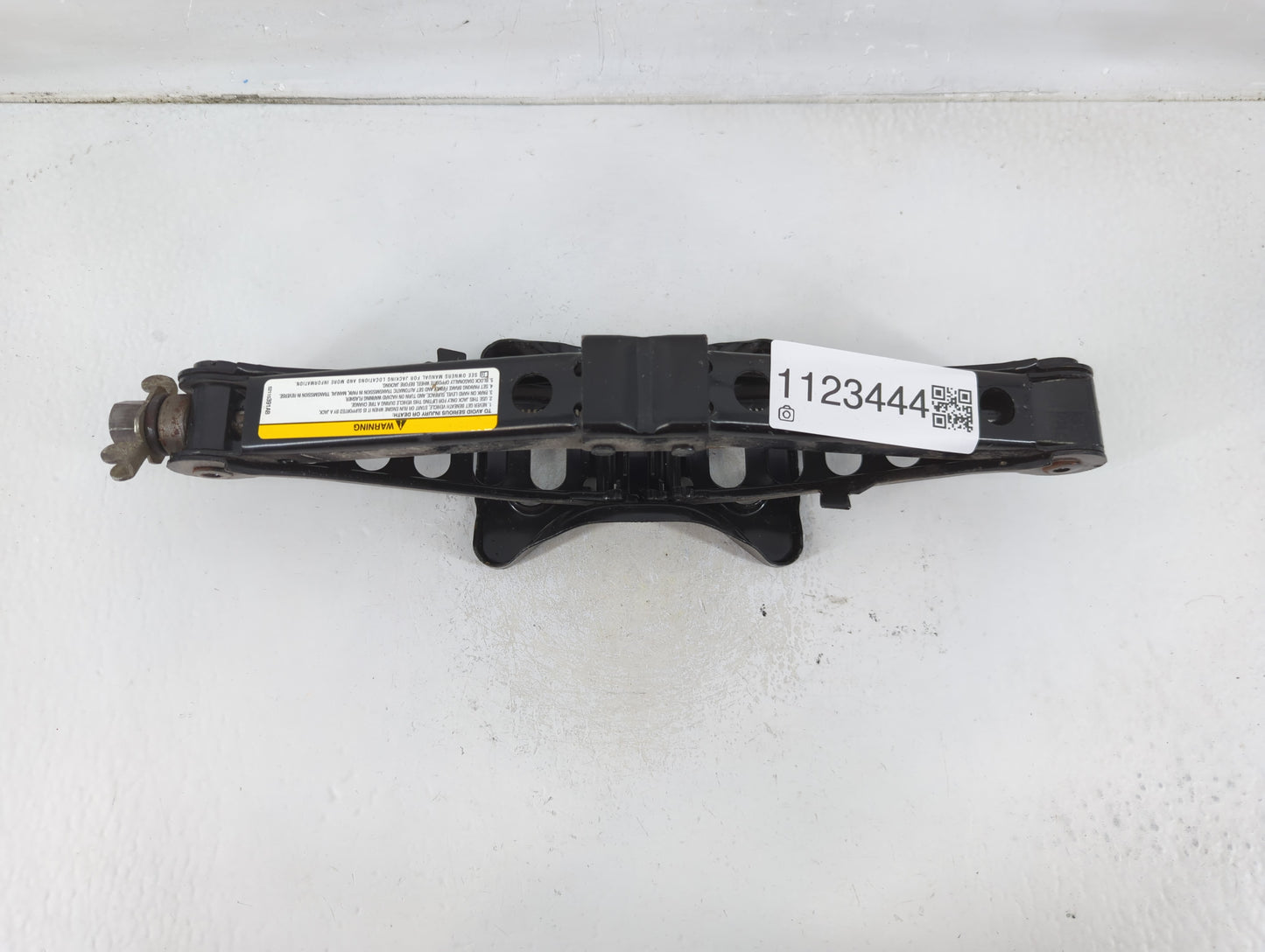 2008 Chrysler Sebring Spare Scissor Car Jack - Oemusedautoparts1.com