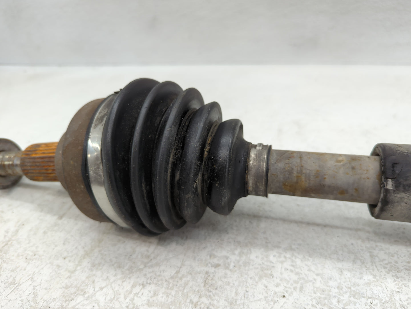 2007-2010 Chrysler Sebring Axle Shaft Front Driver Cv C/v - Oemusedautoparts1.com