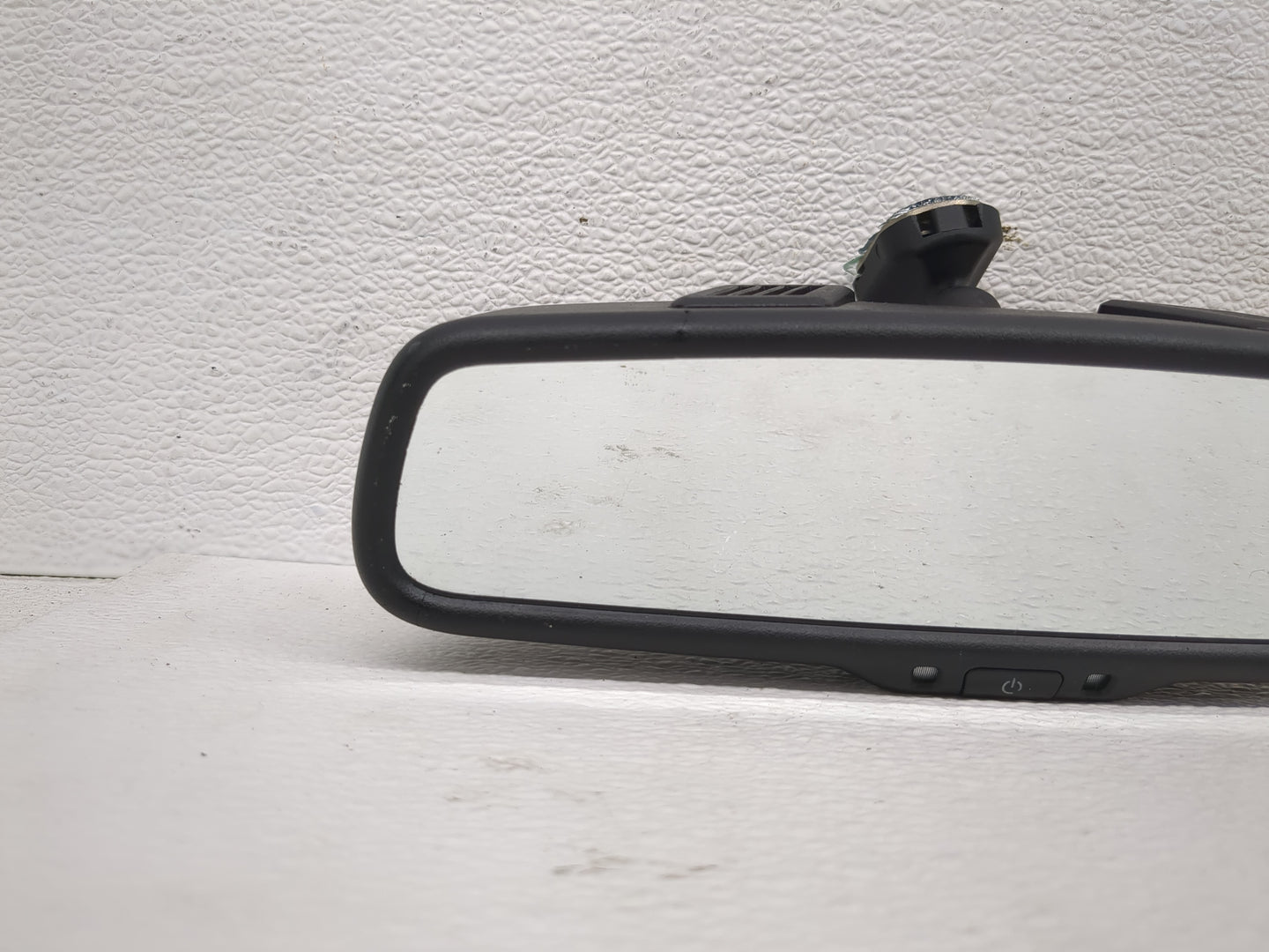 2007-2010 Chrysler Sebring Interior Rear View Mirror Replacement OEM P/N:E11026130 Fits OEM Used Auto Parts - Oemusedautopar