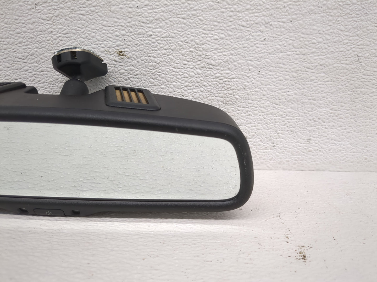 2007-2010 Chrysler Sebring Interior Rear View Mirror Replacement OEM P/N:E11026130 Fits OEM Used Auto Parts - Oemusedautopar