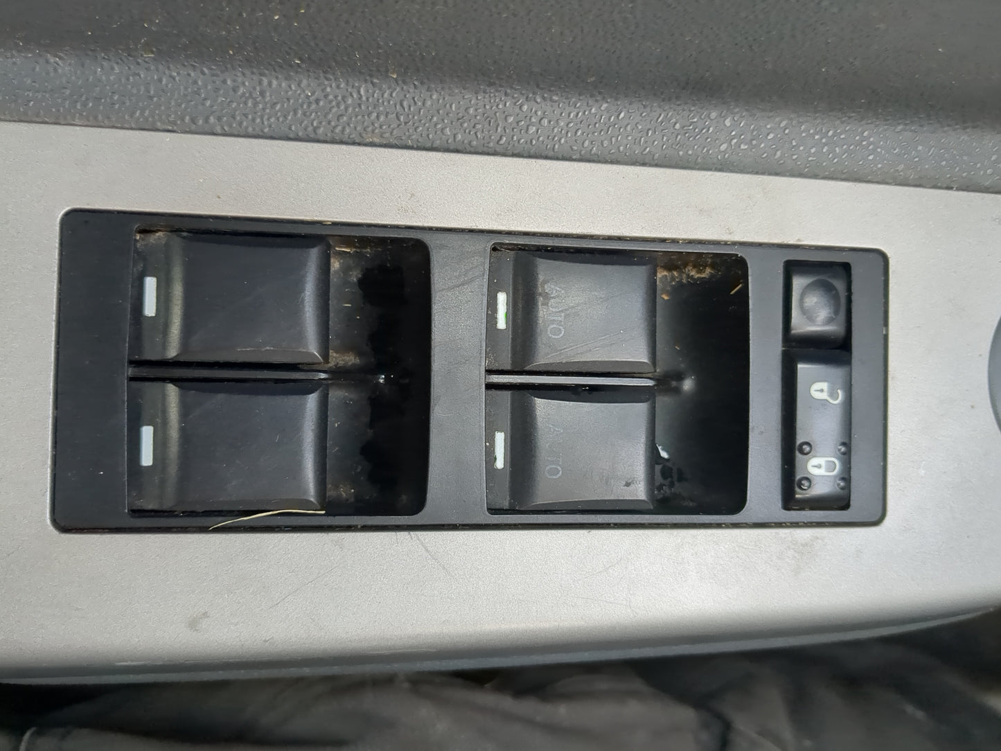 2008-2010 Chrysler Sebring Master Power Window Switch Replacement Driver Side Left Fits Fits 2008 2009 2010 OEM Used Auto Pa