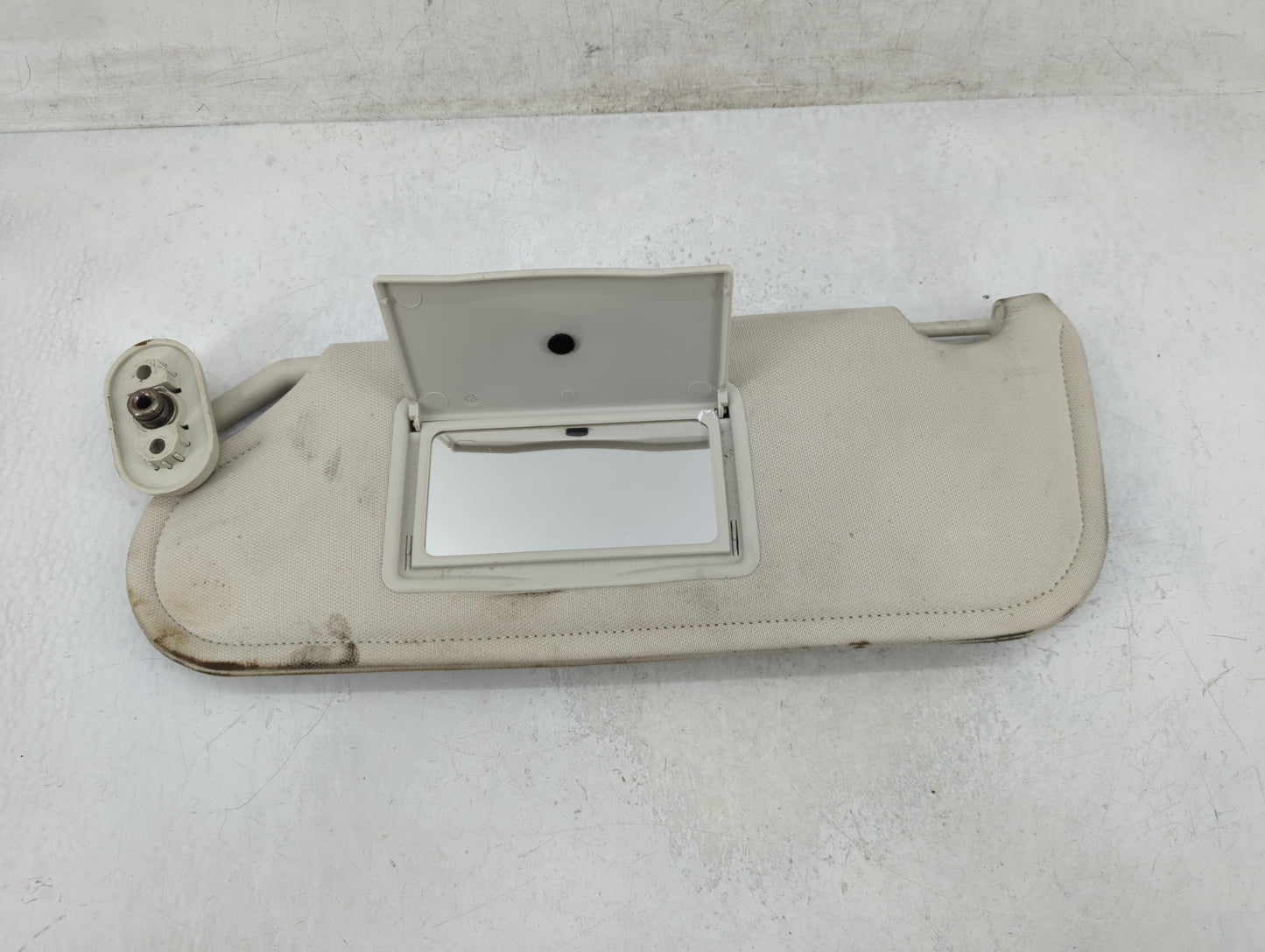2008-2010 Chrysler Sebring Sun Visor Shade Replacement Driver Left Mirror Fits Fits 2008 2009 2010 OEM Used Auto Parts - Oem