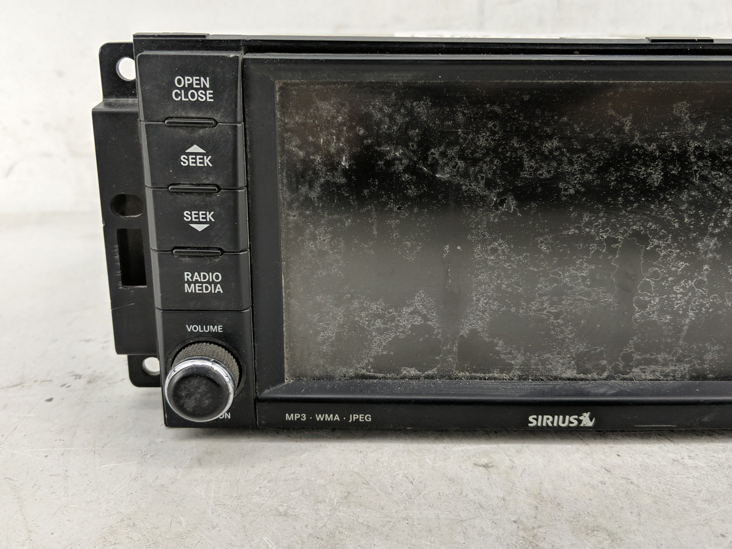 2007-2008 Chrysler Sebring Radio AM FM Cd Player Receiver Replacement P/N:P05064401AH Fits Fits 2007 2008 OEM Used Auto Part