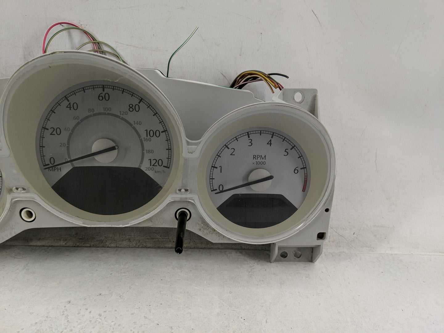 2008 Chrysler Sebring Instrument Cluster Speedometer Gauges P/N:05172704 Miles: Fits OEM Used Auto Parts - Oemusedautoparts1
