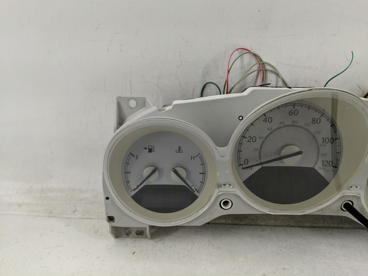 2008 Chrysler Sebring Instrument Cluster Speedometer Gauges P/N:05172704 Fits OEM Used Auto Parts - Oemusedautoparts1.com
