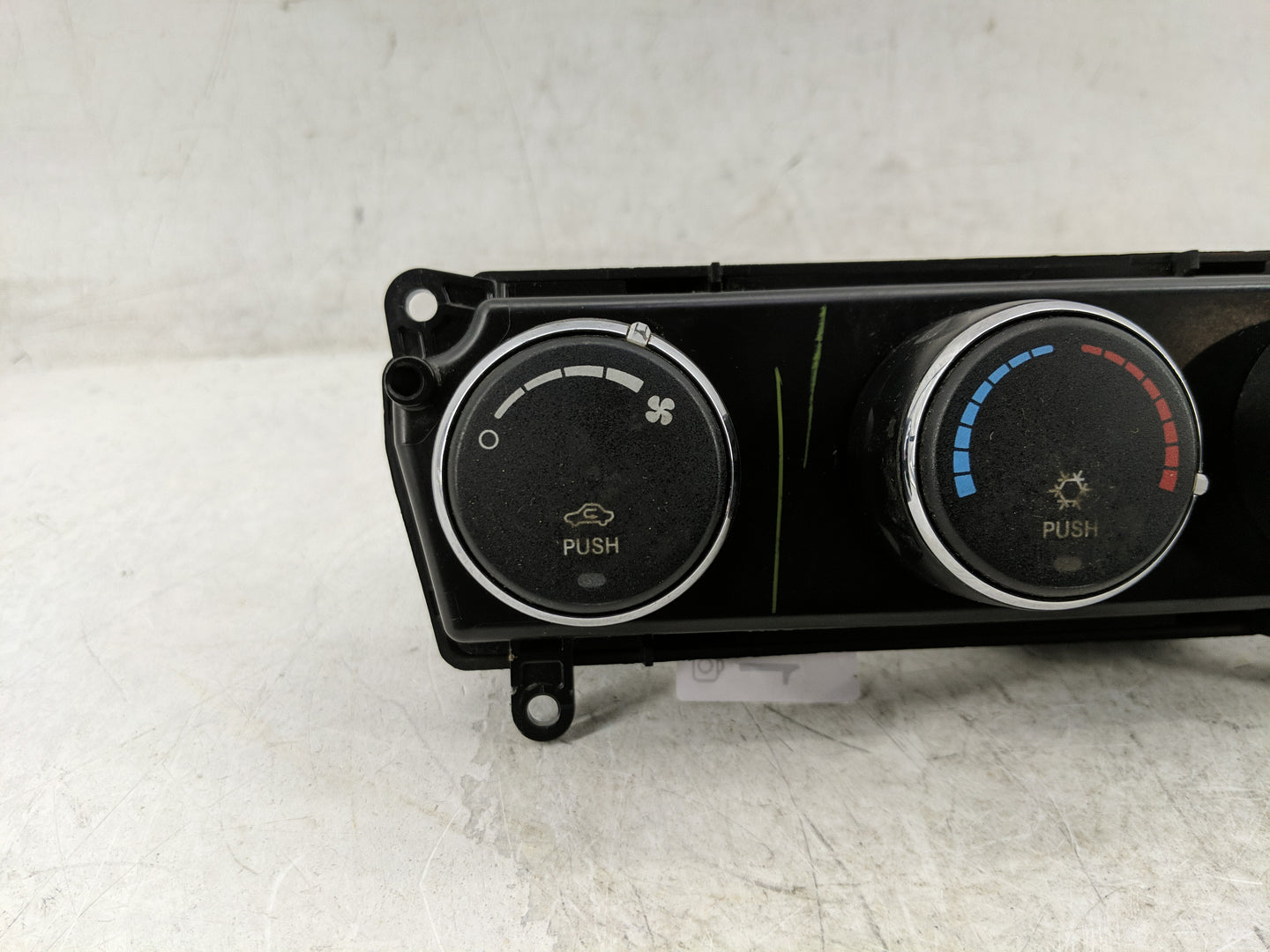 2007-2009 Chrysler Sebring Climate Control Module Temperature AC/Heater Replacement P/N:P55111889AA Fits Fits 2007 2008 2009