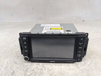 compare product 2007-2008 Chrysler Sebring Radio AM FM Cd Player Receiver Replacement P/N:P05064401AE P05064401AH Fits Fits 2007 2008 OEM Used Auto Parts