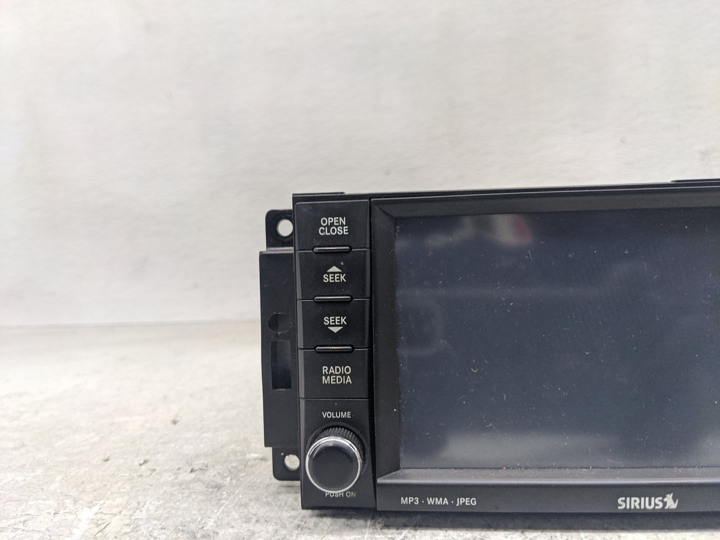 2007-2008 Chrysler Sebring Radio AM FM Cd Player Receiver Replacement P/N:P05064401AE P05064401AH Fits Fits 2007 2008 OEM Us