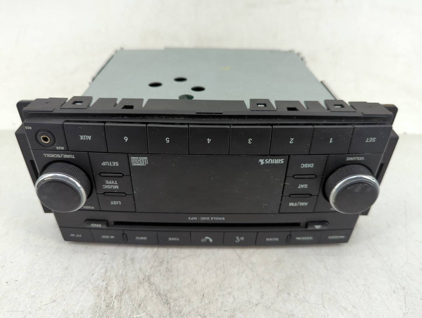 2007-2008 Chrysler Sebring Radio AM FM Cd Player Receiver Replacement P/N:P05064420AF Fits Fits 2007 2008 OEM Used Auto Part