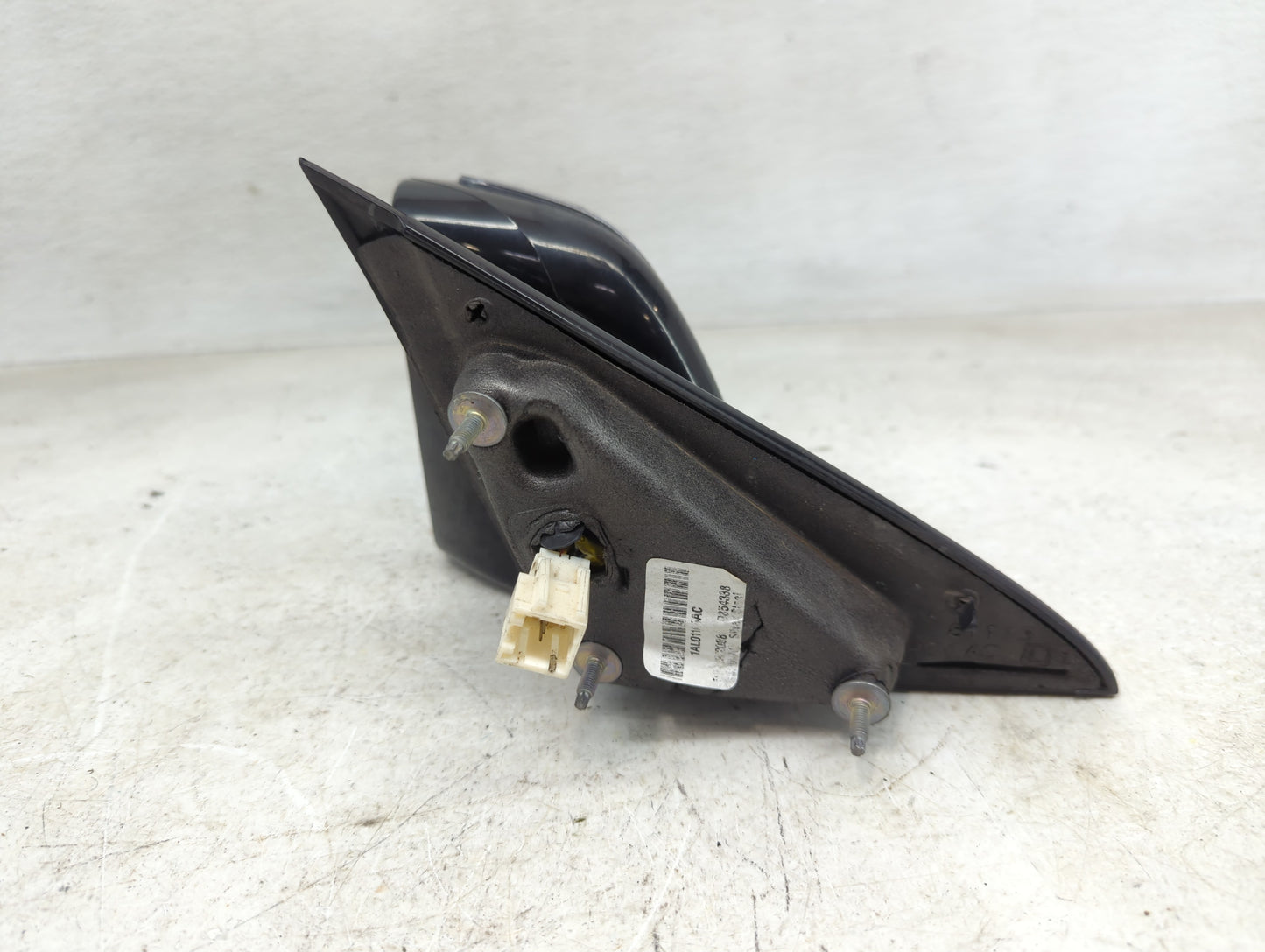 2007-2010 Chrysler Sebring Driver Side View Mirror - Left Door Mirror OEM Used - Oemusedautoparts1.com