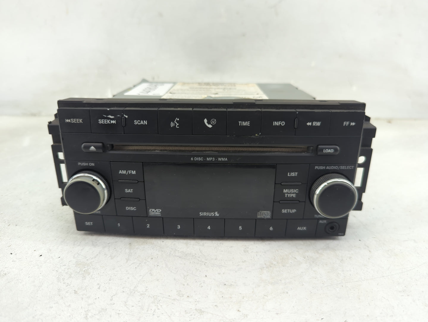 2007-2008 Chrysler Sebring Radio AM FM Cd Player Receiver Replacement P/N:5064922AG Fits Fits 2007 2008 OEM Used Auto Parts 