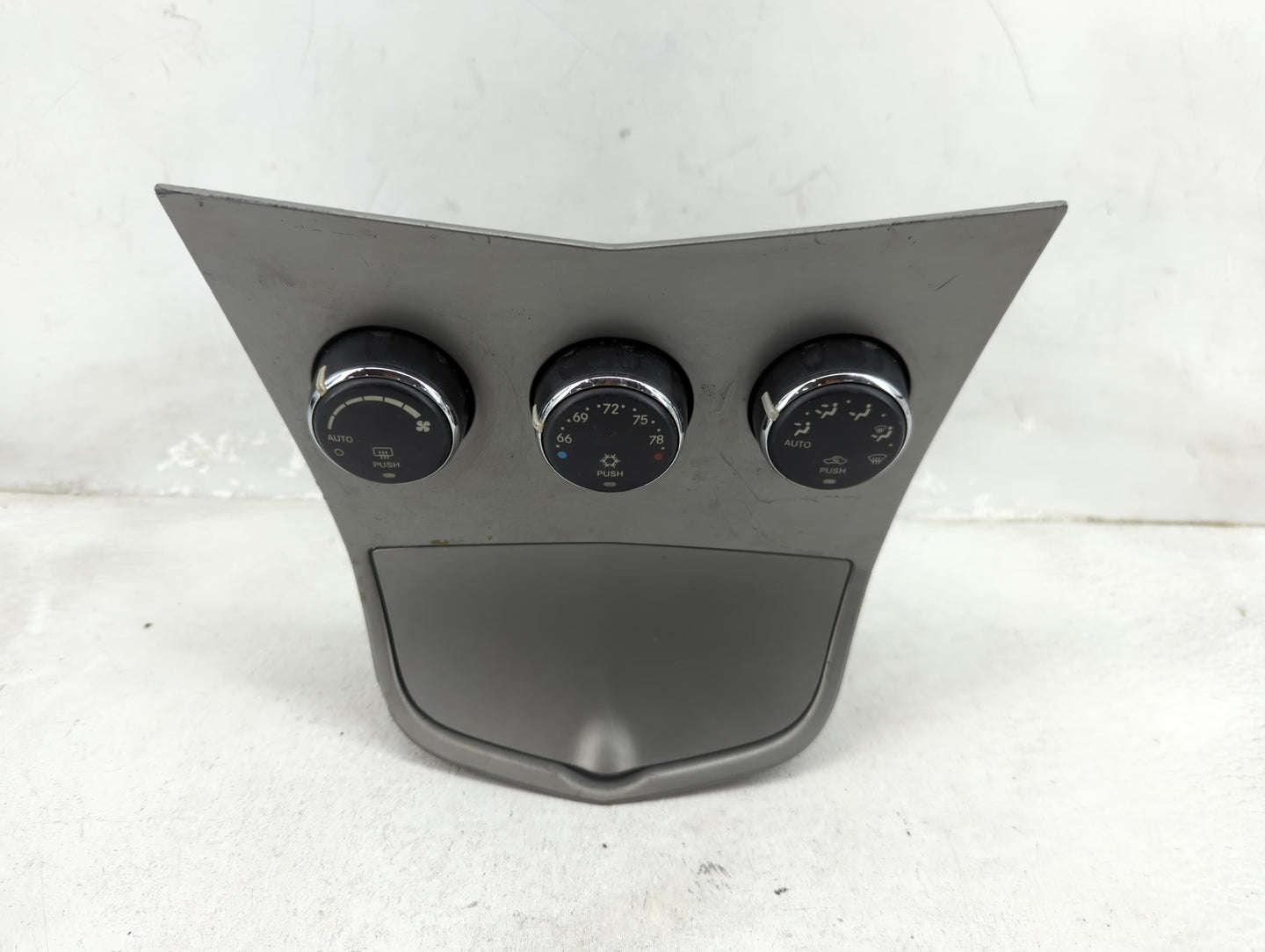 2008-2010 Chrysler Sebring Climate Control Module Temperature AC/Heater Replacement P/N:P05058269AD Fits OEM Used Auto Parts