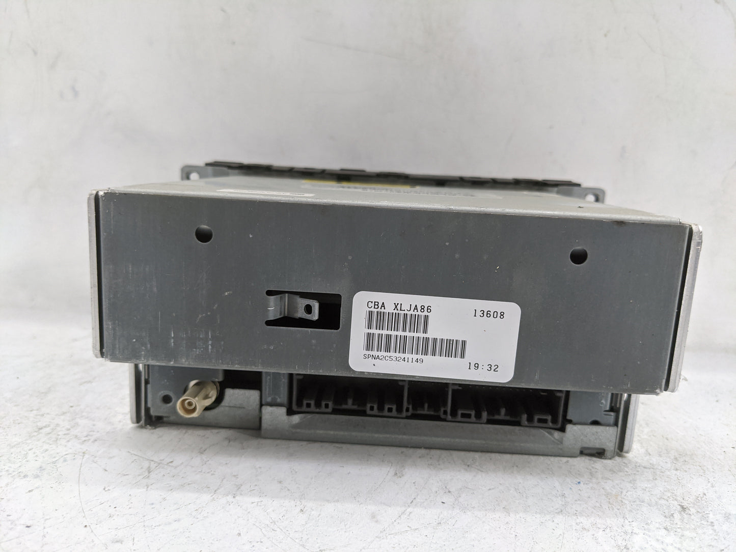 2007-2008 Chrysler Sebring Radio AM FM Cd Player Receiver Replacement P/N:P05064410AF Fits Fits 2007 2008 OEM Used Auto Part