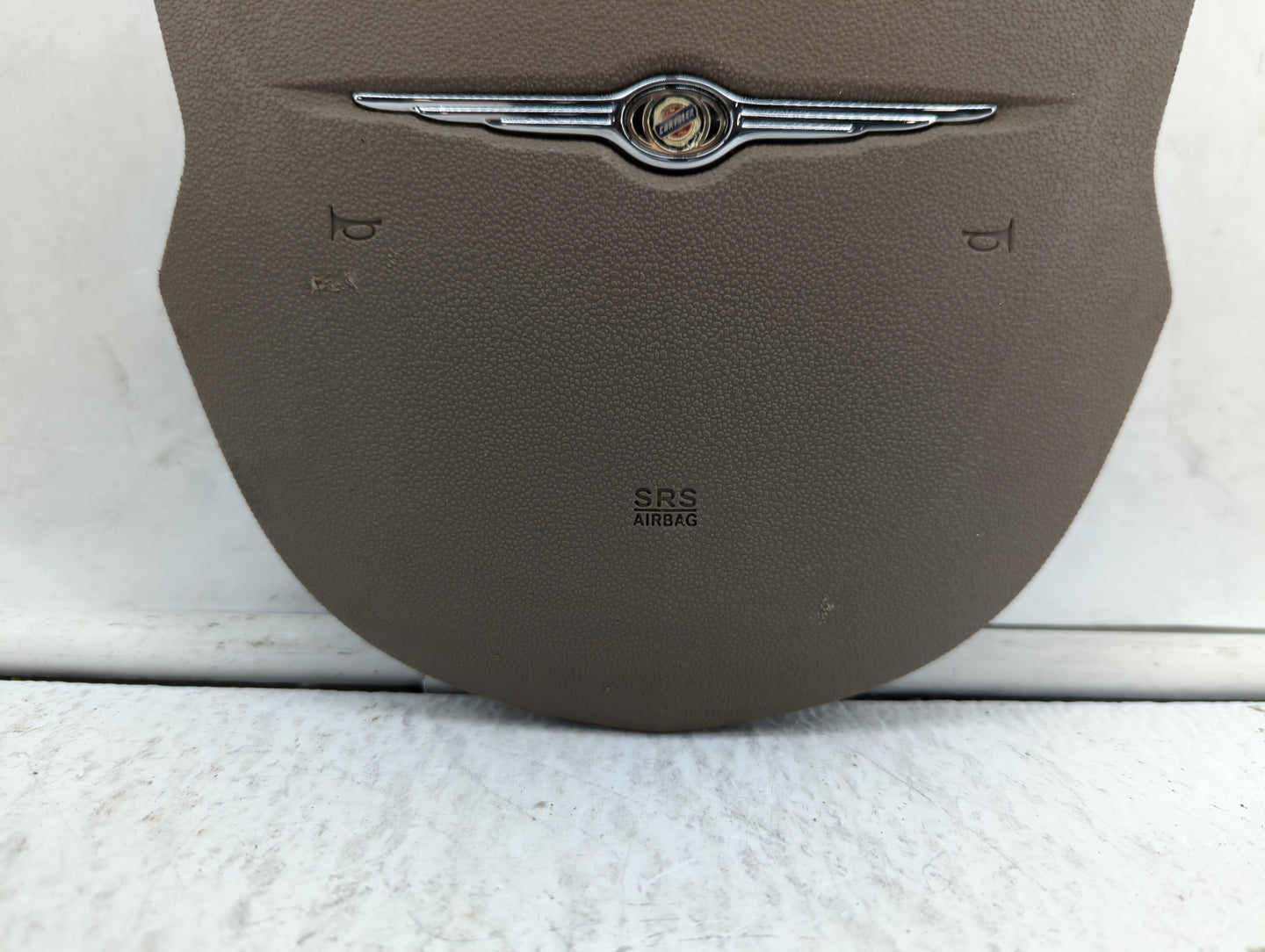 2007-2009 Chrysler Sebring Air Bag Driver Left Steering Wheel Mounted Fits Fits 2007 2008 2009 OEM Used Auto Parts - Oemused