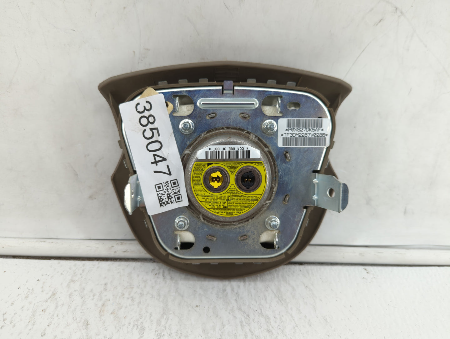 2007-2009 Chrysler Sebring Air Bag Driver Left Steering Wheel Mounted Fits Fits 2007 2008 2009 OEM Used Auto Parts - Oemused