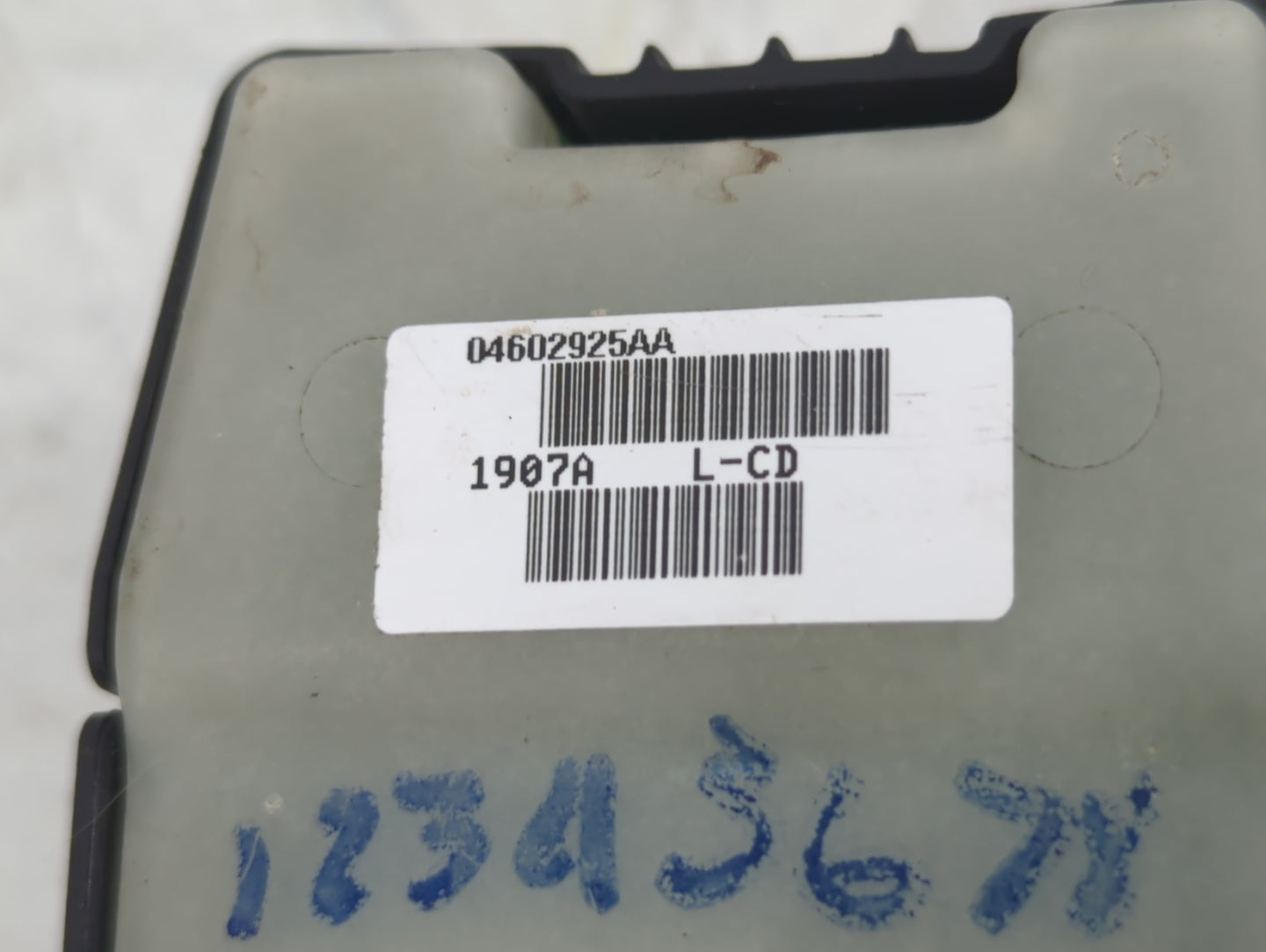 2008-2010 Chrysler Sebring Master Power Window Switch Replacement Driver Side Left P/N:1907A 04602925AA Fits Fits 2008 2009 