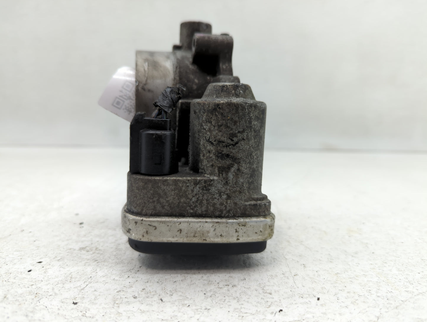 2007-2010 Chrysler Sebring Throttle Body P/N:A2C53099253 Fits Fits 2007 2008 2009 2010 OEM Used Auto Parts - Oemusedautopart