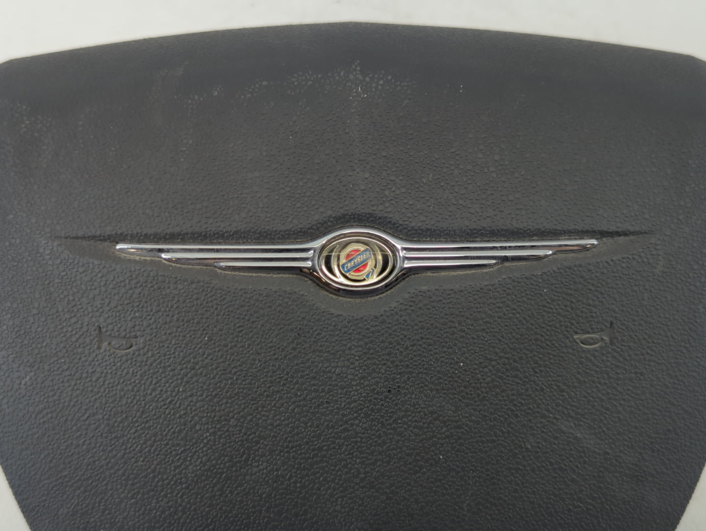 2007-2009 Chrysler Sebring Air Bag Driver Left Steering Wheel Mounted P/N:P0XS27XDHAF Fits Fits 2007 2008 2009 OEM Used Auto