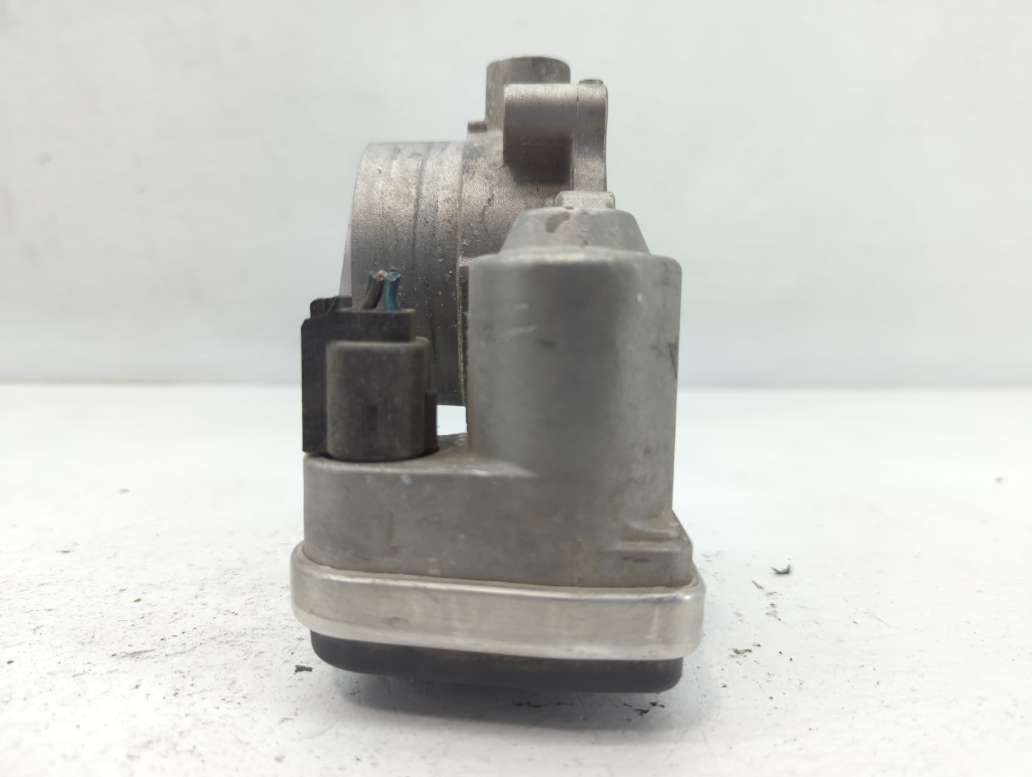 2007-2010 Chrysler Sebring Throttle Body P/N:A2C53099253 Fits Fits 2006 2007 2008 2009 2010 2011 OEM Used Auto Parts - Oemus