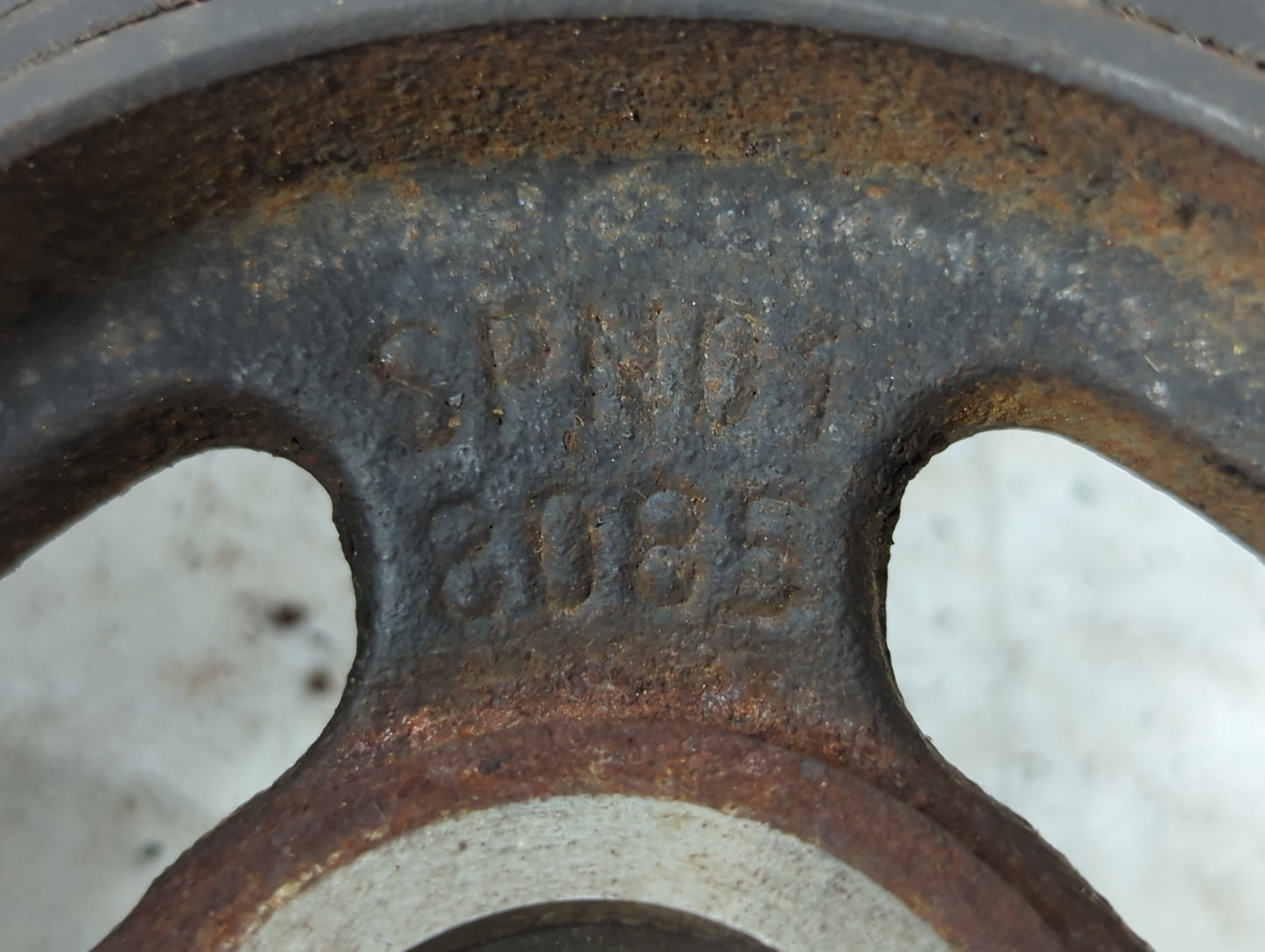 2008 Chrysler Sebring SHAFT PULLEY BALANCER - Oemusedautoparts1.com