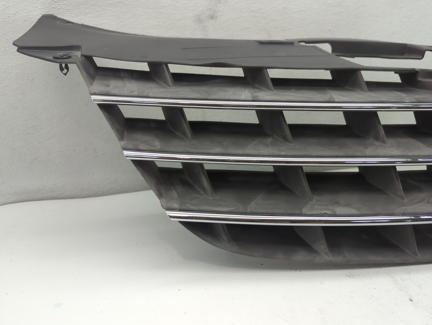2007-2010 Chrysler Sebring Front Grille Bumper Not Included - Oemusedautoparts1.com