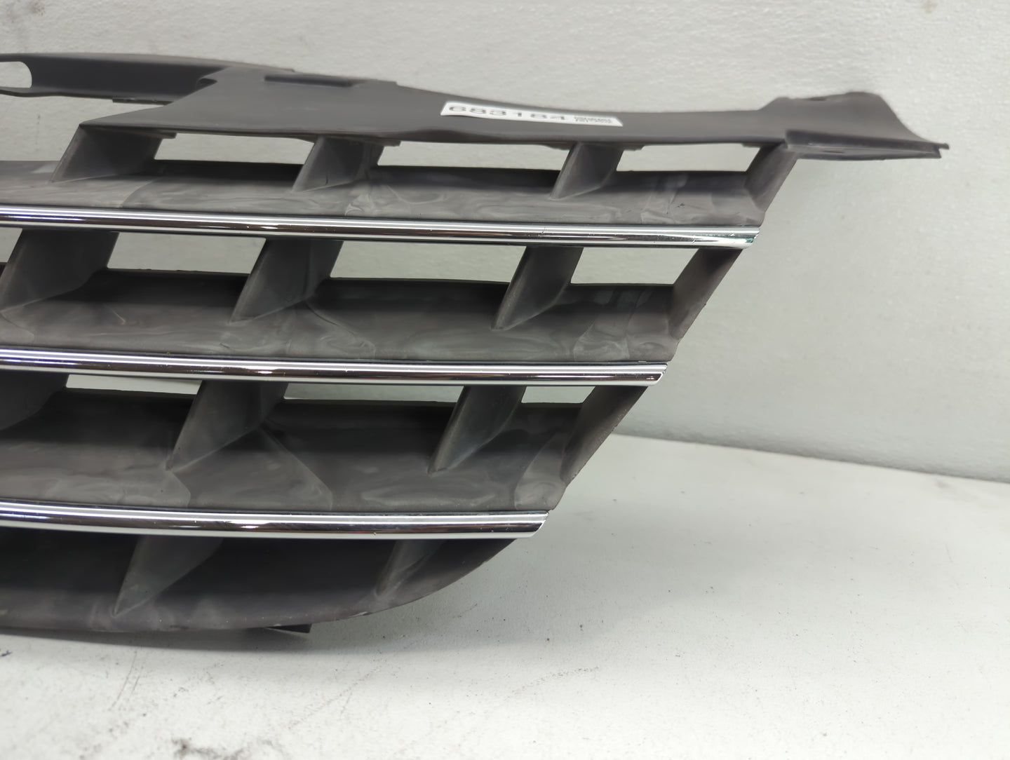 2007-2010 Chrysler Sebring Front Grille Bumper Not Included - Oemusedautoparts1.com