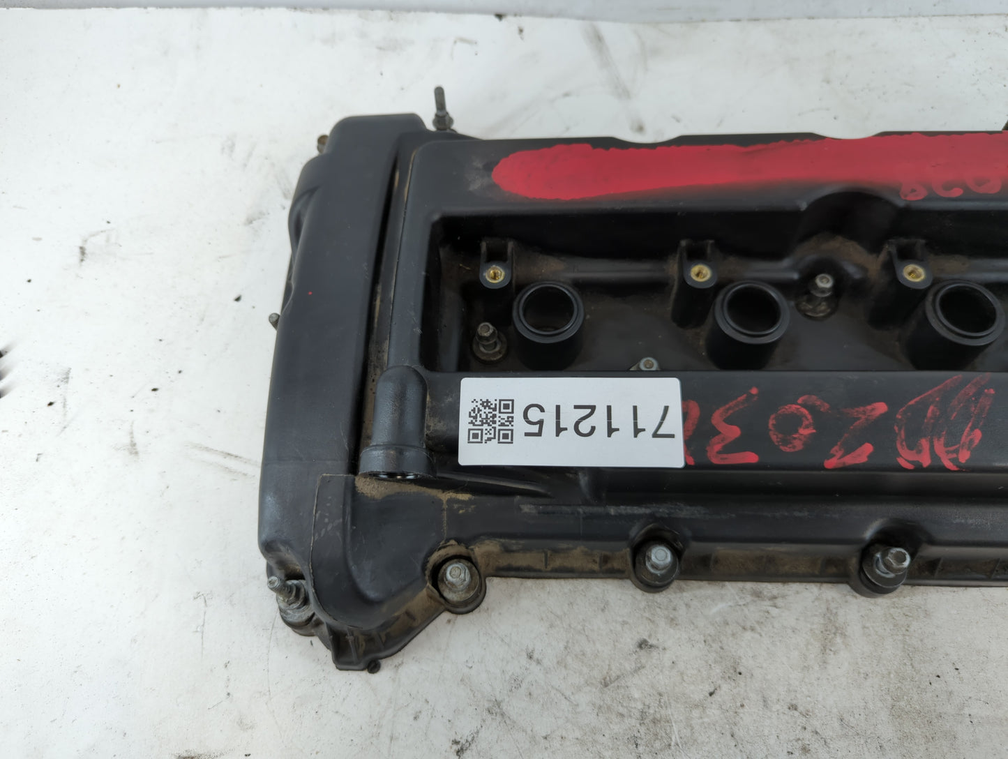 2008 Chrysler Sebring Driver Left Cylinder Head Valve Cover Fits OEM Used Auto Parts - Oemusedautoparts1.com